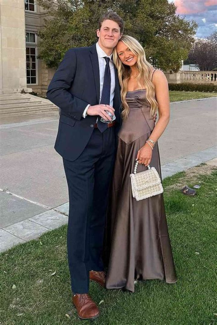 How Rich is Alex Drummonds Husband?